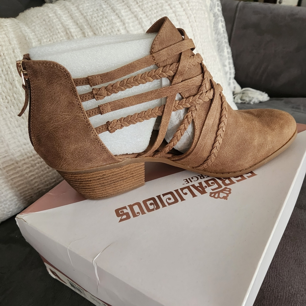 Ankle boot